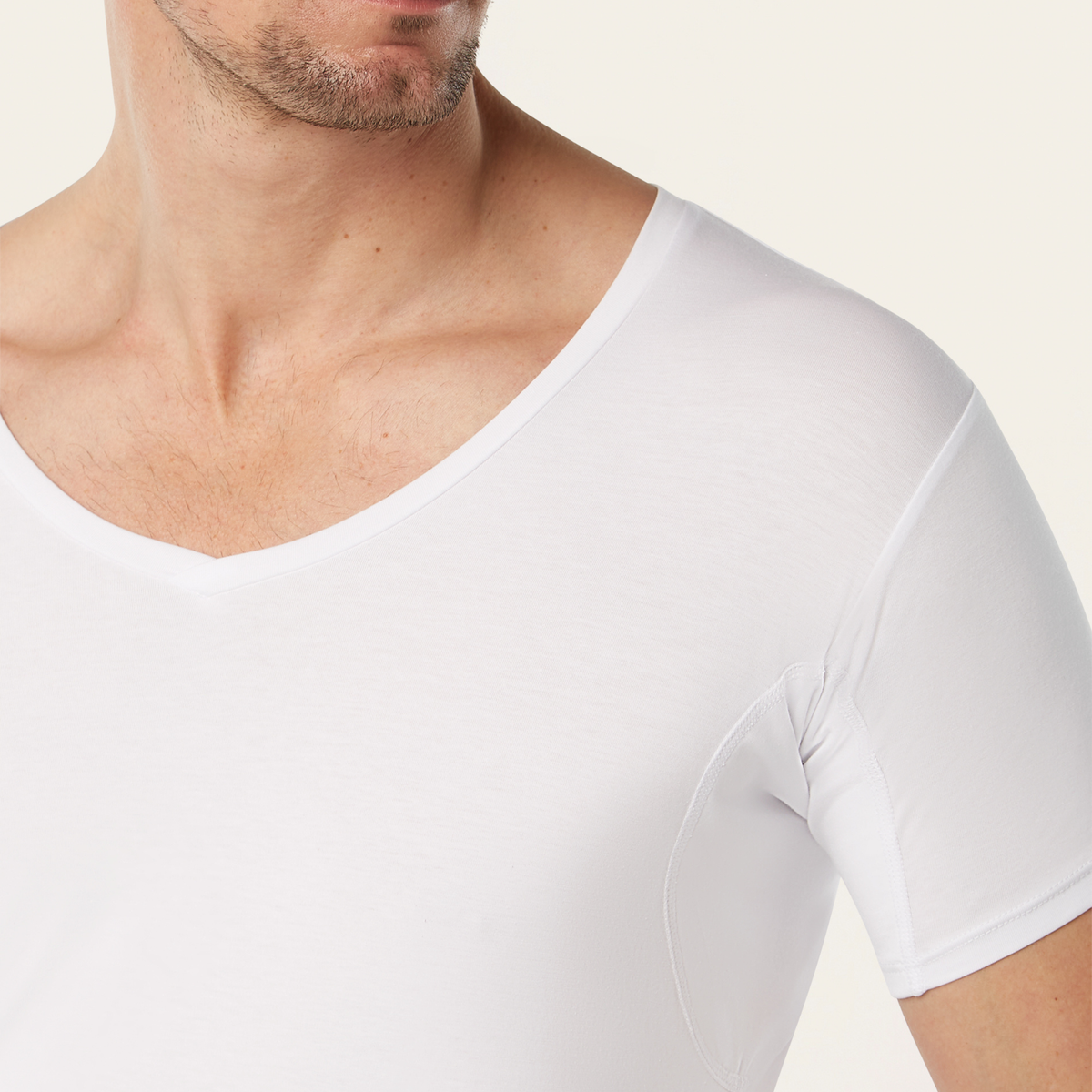 V-neck Sweat-proof undershirt white