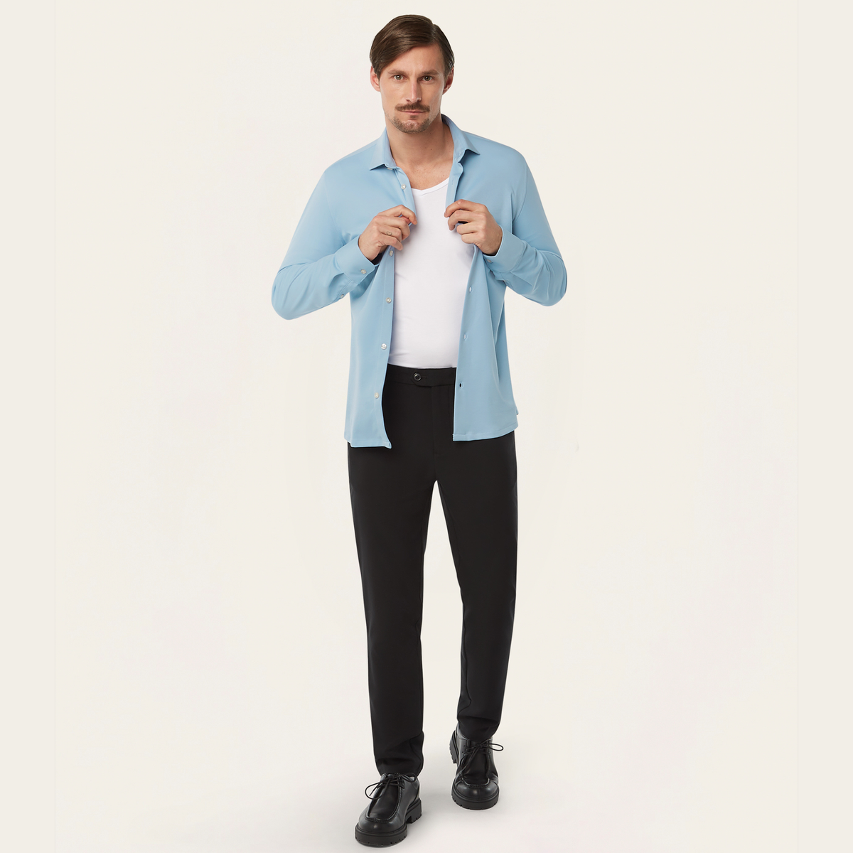 V-neck Sweat-proof undershirt white