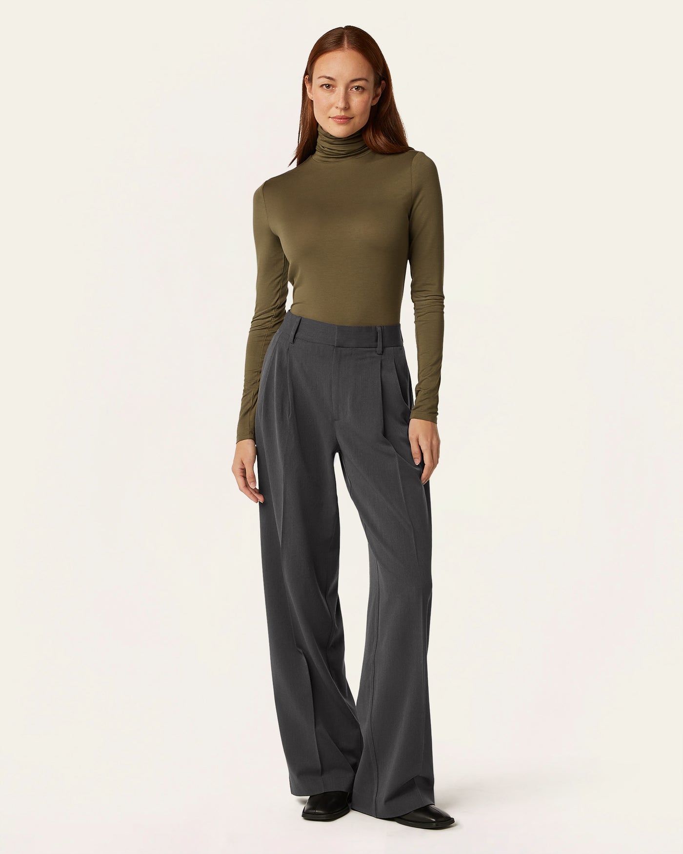 Turtleneck Knit - Dark Olive