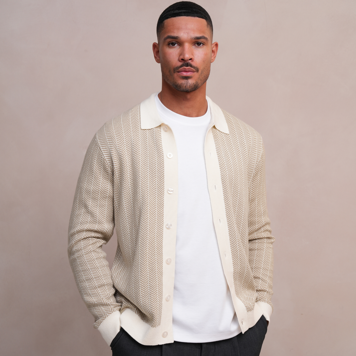 Schöne Cardigan Camel