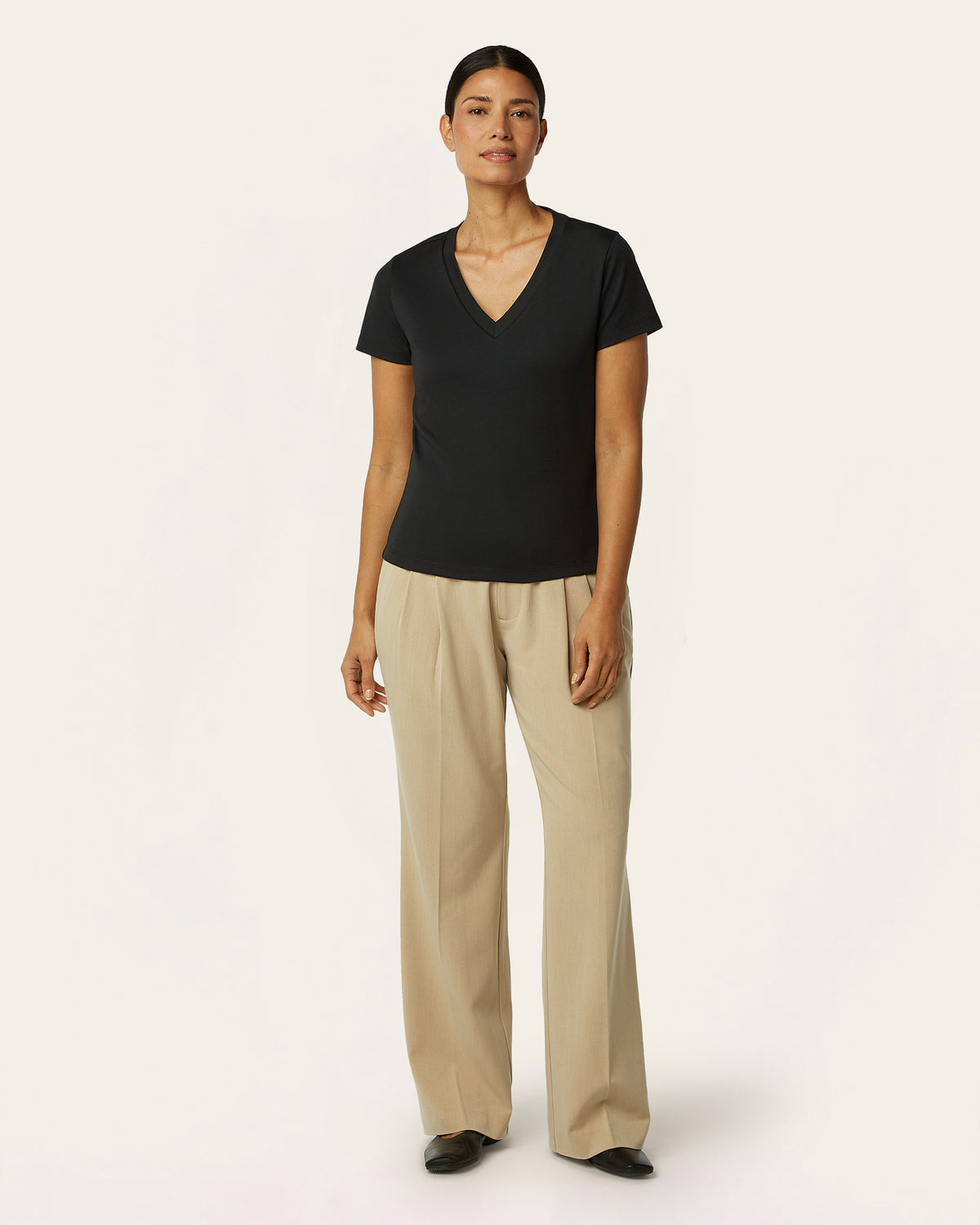 Interlock V-neck Slim T-shirt - Black