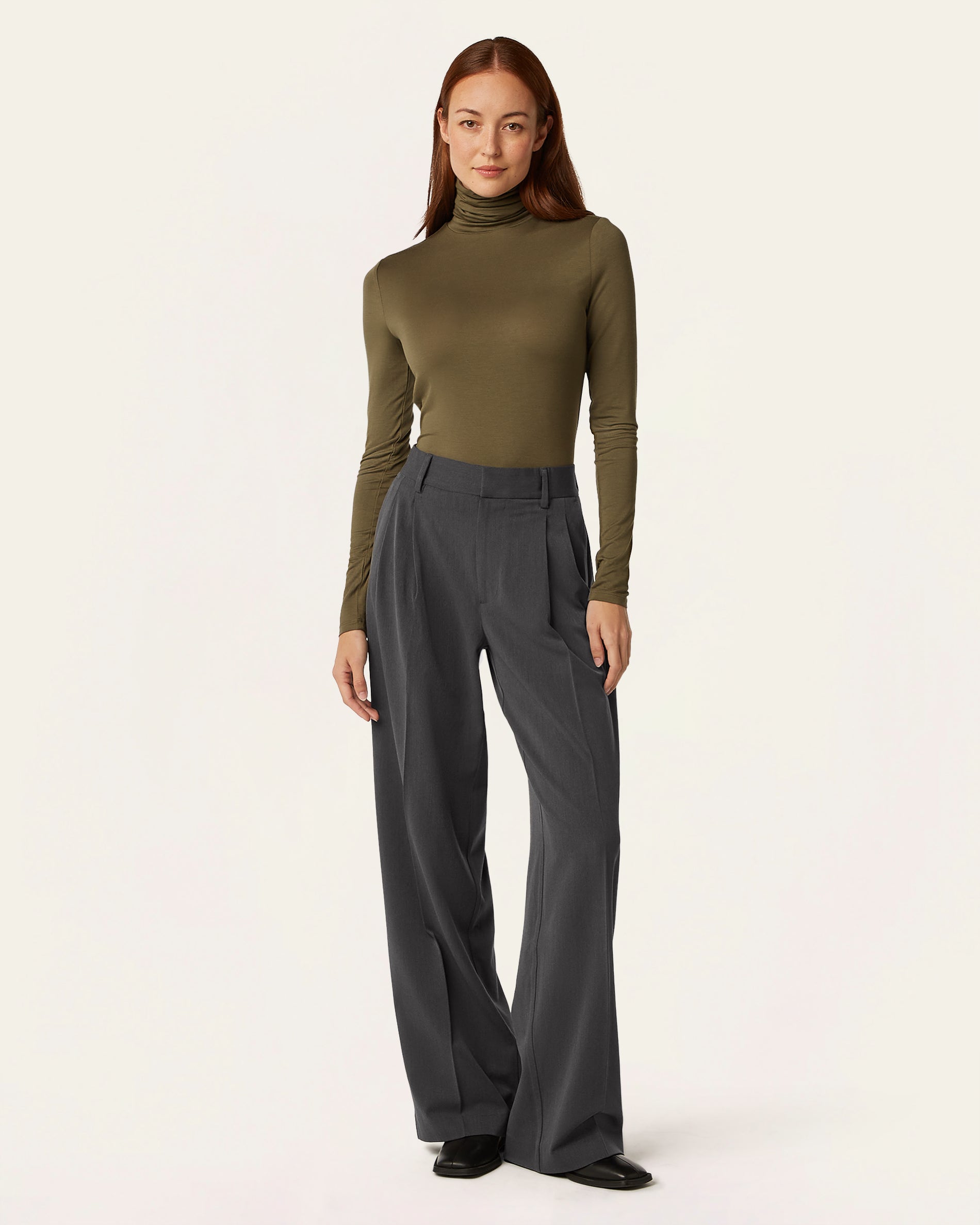 Turtleneck Knit - Dark Olive