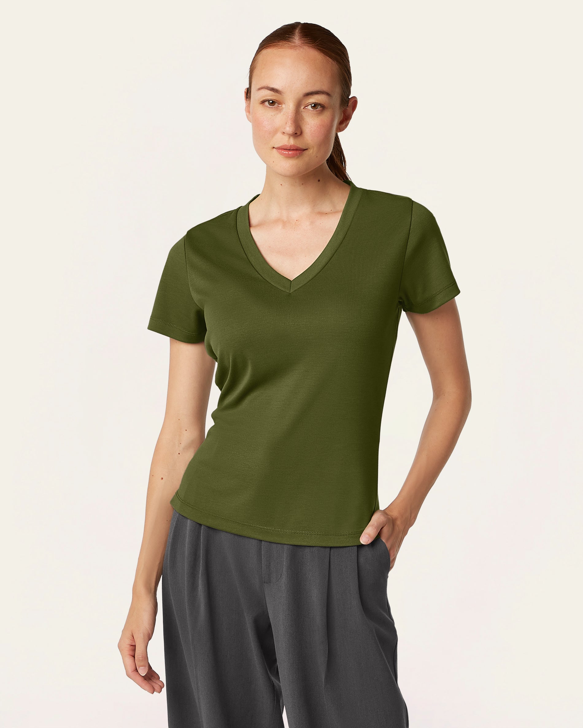 Interlock V-neck Slim T-shirt - Olive