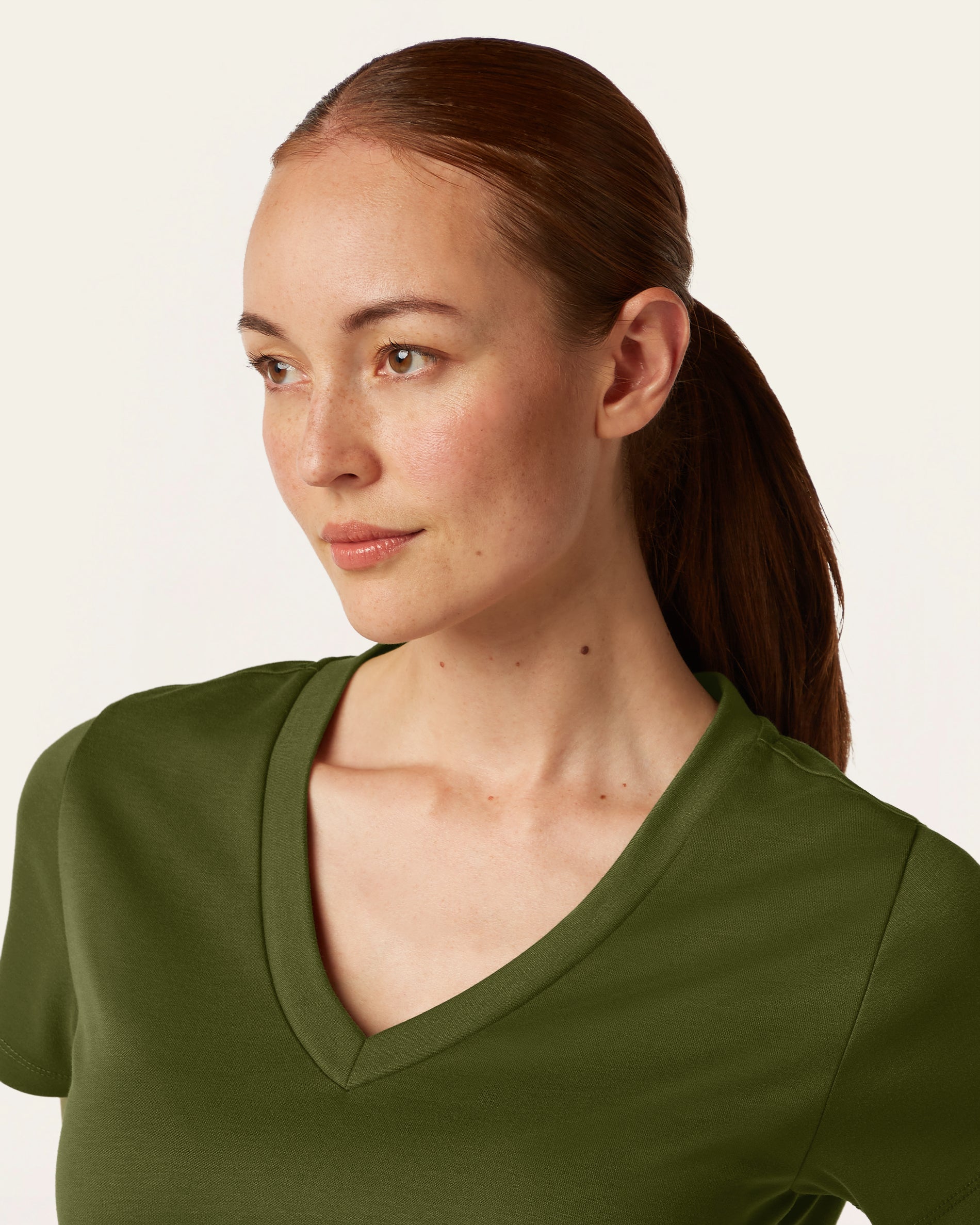 Interlock V-neck Slim T-shirt - Olive