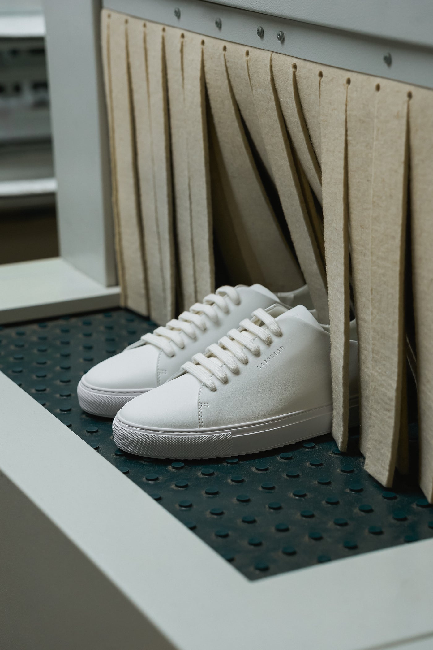 ZETA Sneaker White